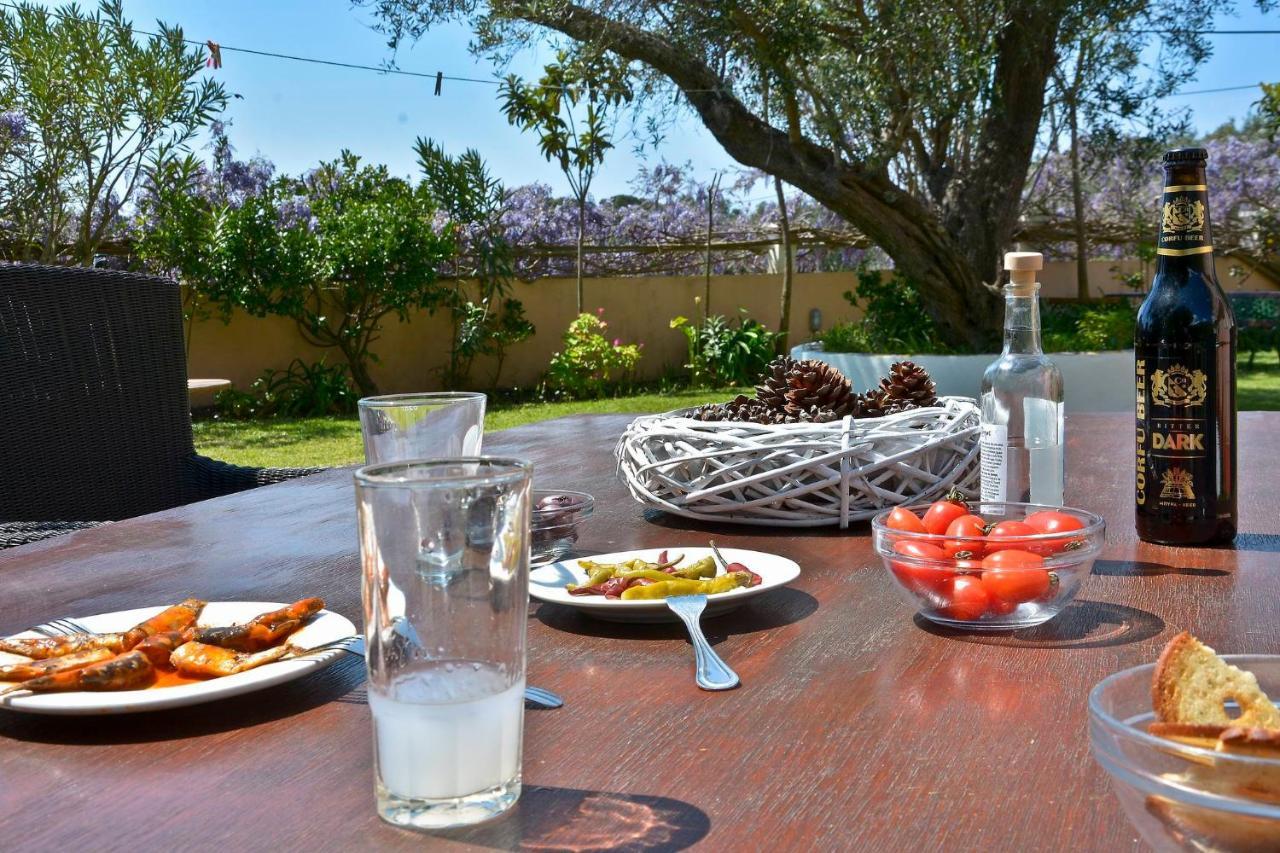 Giokos Apartamento Ágios Matthaíos Exterior foto
